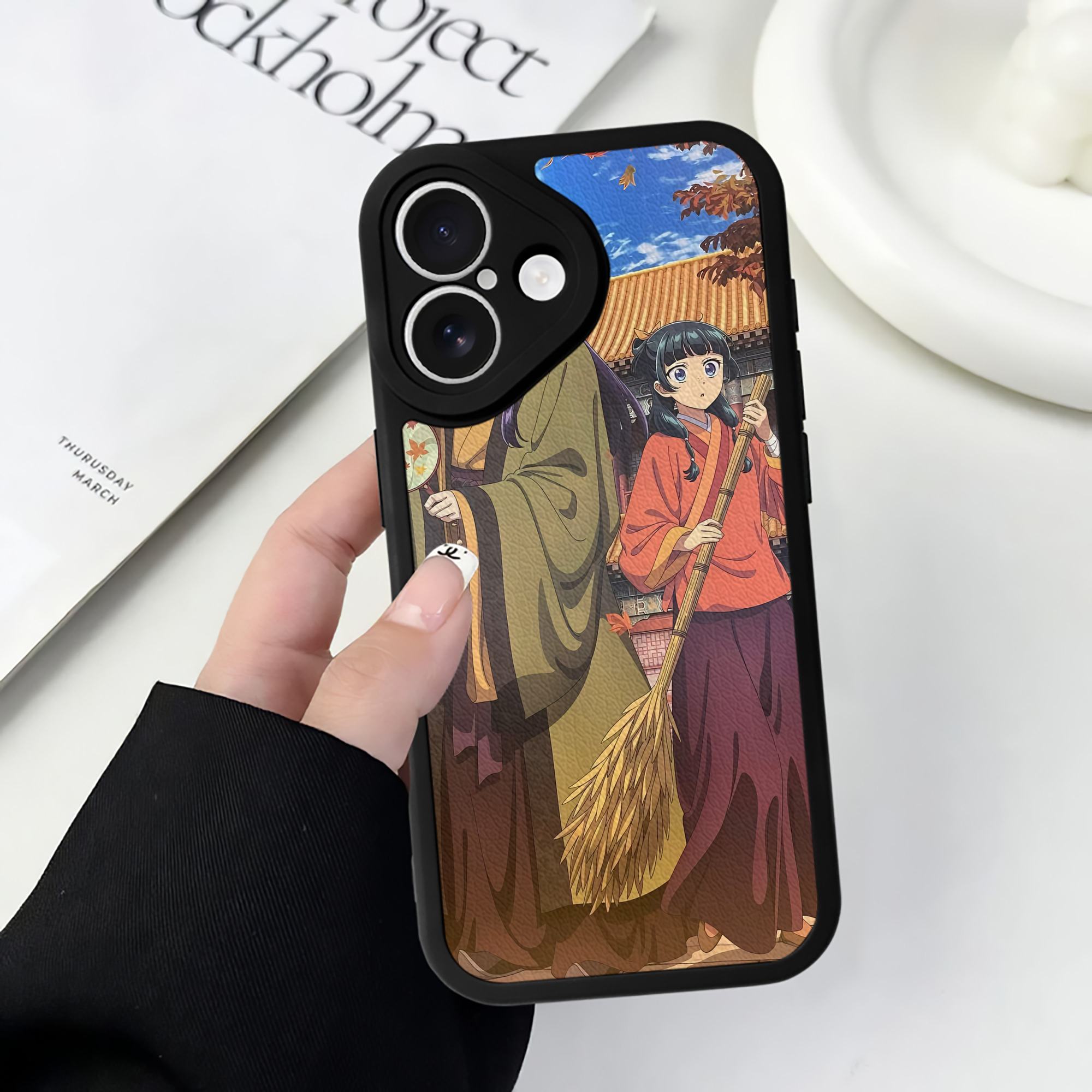薬屋のひとりごと The Apothecary Diaries 【iPhone 16シリーズ対応】シリコンスマホケース（レザー調） 材質：シリコン
